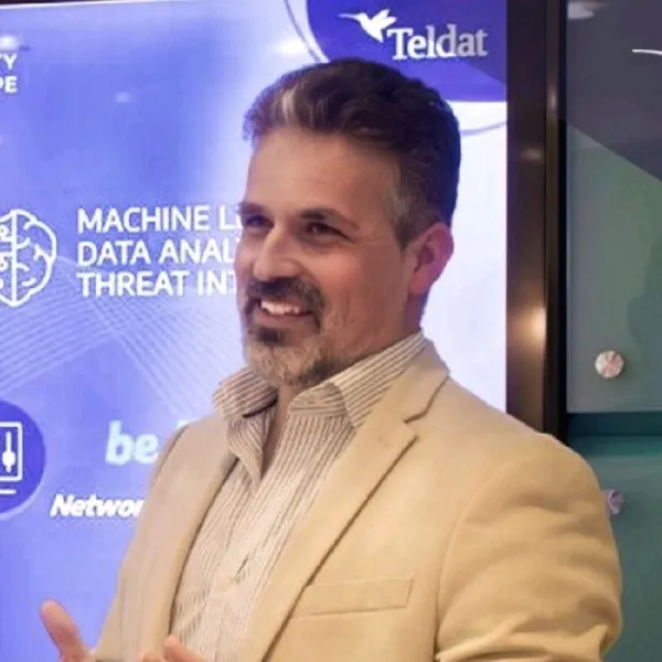 Raúl Vicente Martínez